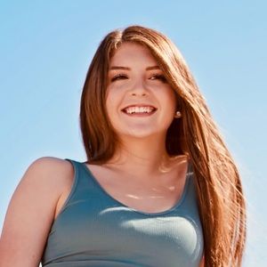 Meet your Posher, Savannah